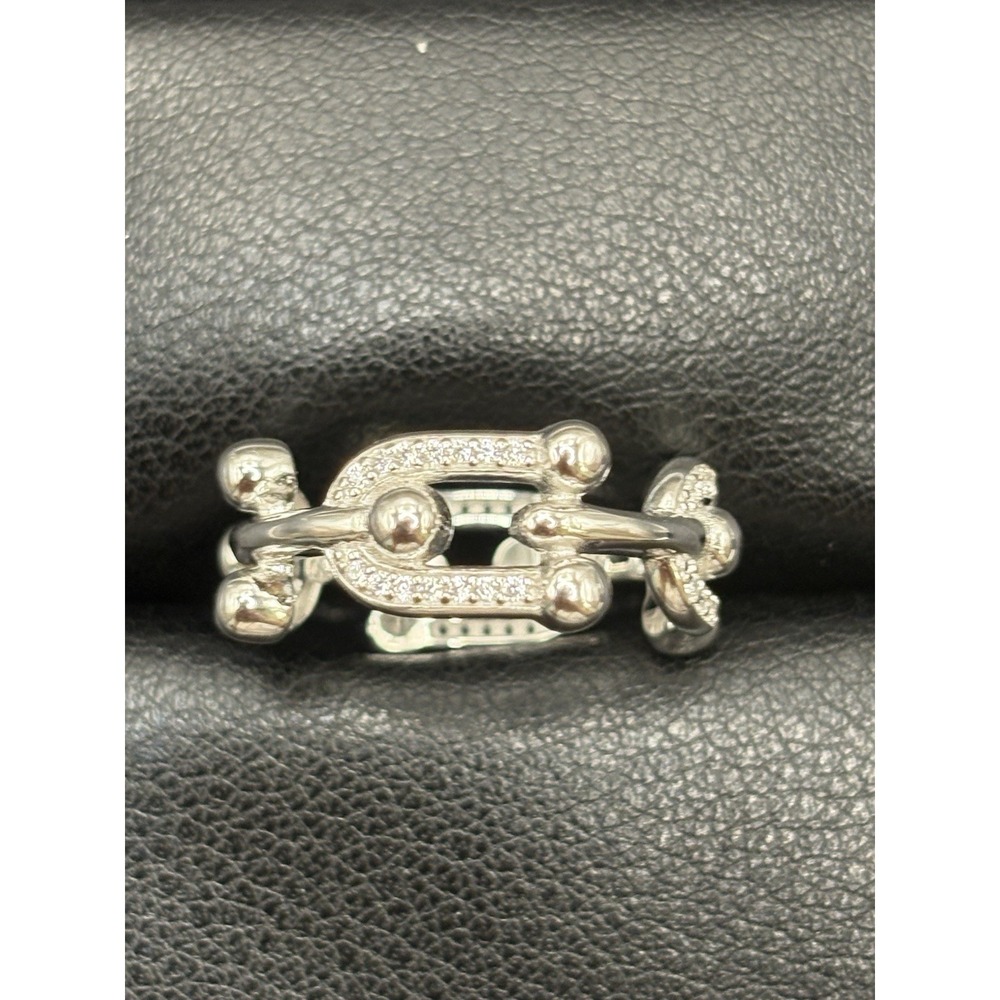 New Condition Sterling Silver Cubic Zirconia Horse Bridle Ring Stirrup Size7 E13